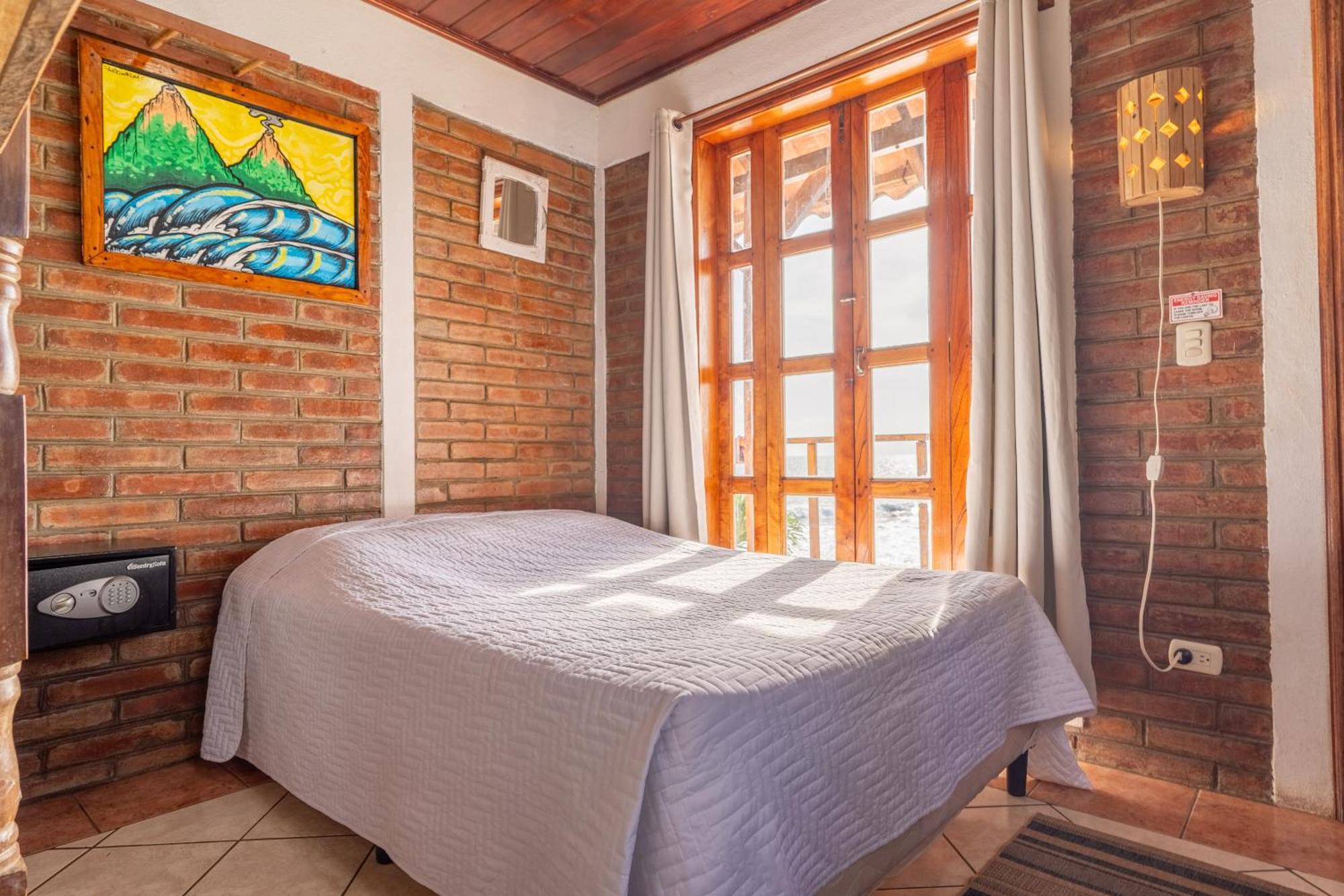 Miramar Surfcamp Villa Puerto Sandino Kültér fotó