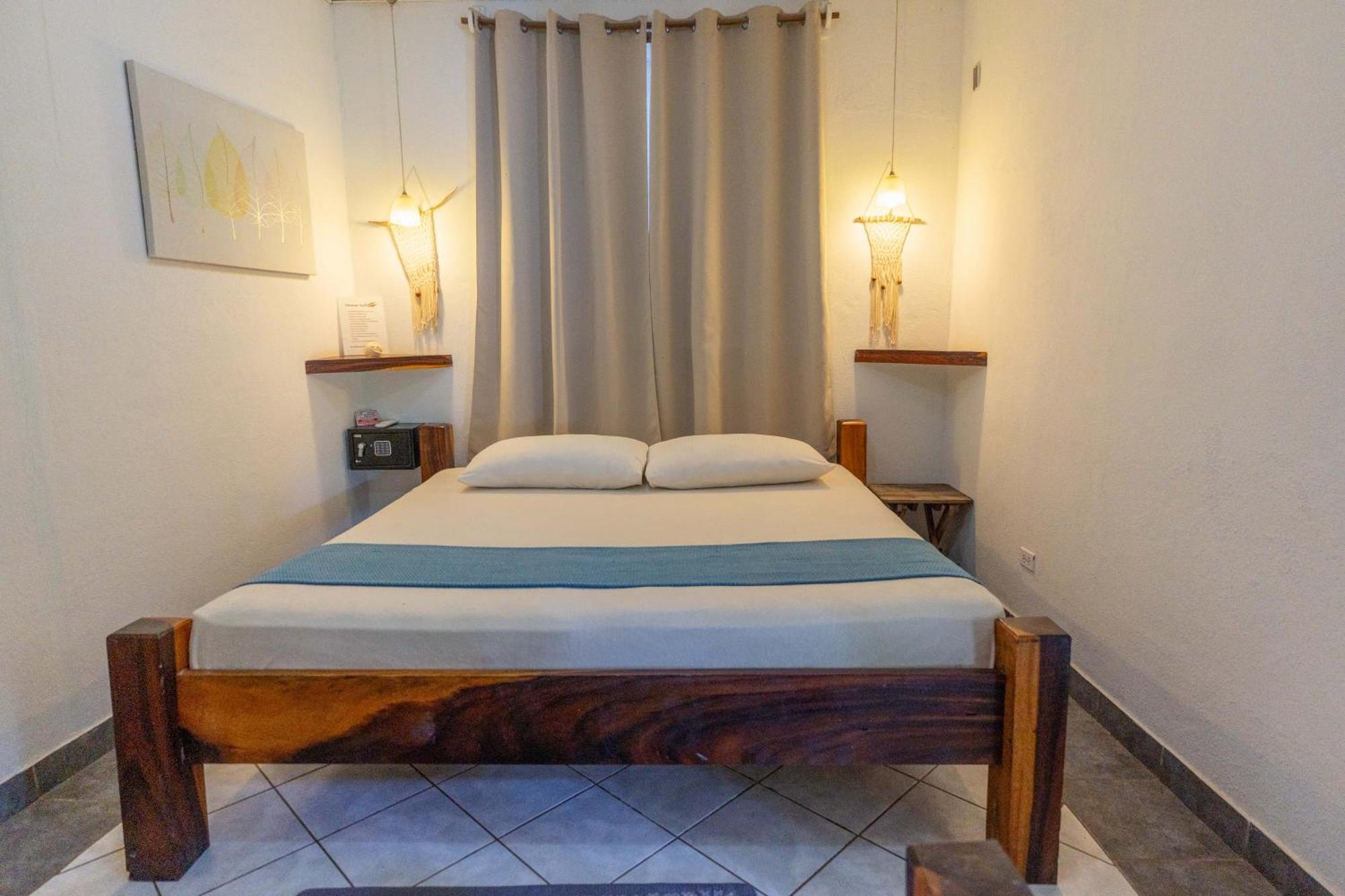 Miramar Surfcamp Villa Puerto Sandino Kültér fotó