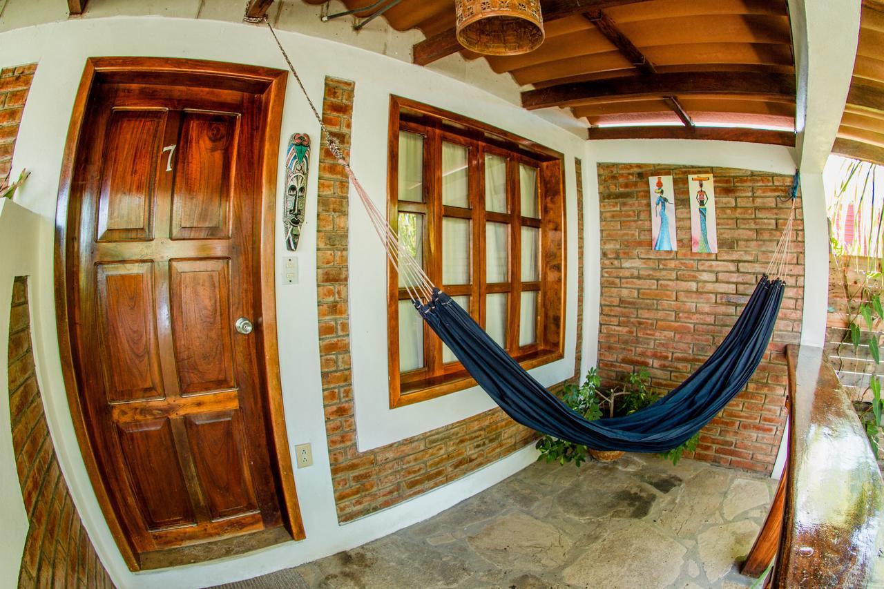 Miramar Surfcamp Villa Puerto Sandino Kültér fotó